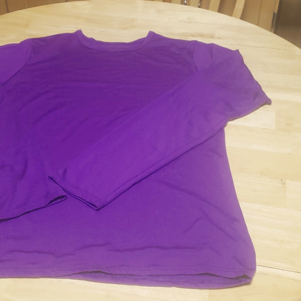 Ladies long sleeve t shirt
